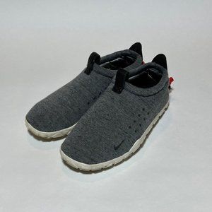 Nike Air Moc Tech Fleece